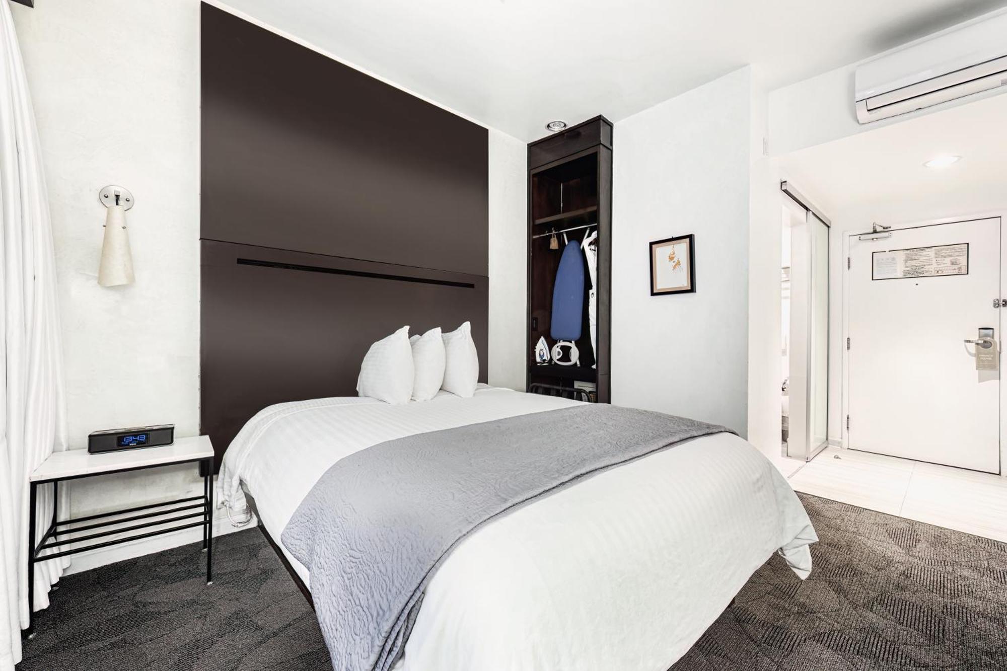 โอโฮเต็ล Hotel ลอสแอนเจลิส ภายนอก รูปภาพ